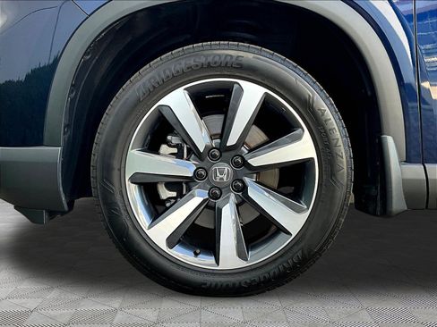 Used 2024 Honda Pilot Touring image 35