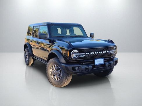 New 2025 Ford Bronco Badlands image 1