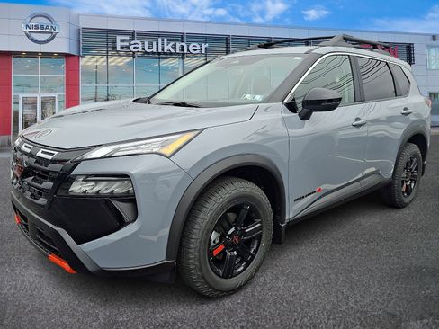 New 2026 Nissan Rogue SV AWD/4WD image 3