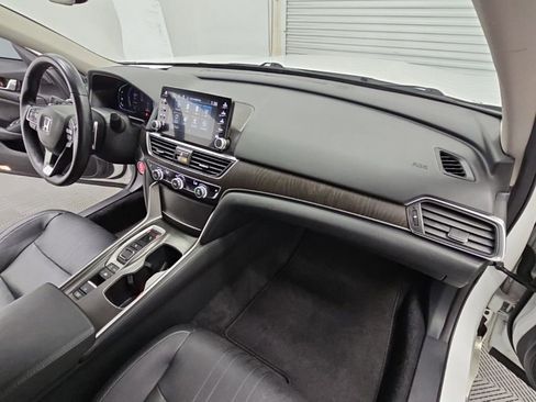 Used 2019 Honda Accord EX-L image 38
