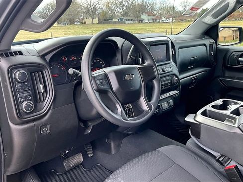 Used 2021 Chevrolet Silverado 1500 Custom Trail Boss image 13