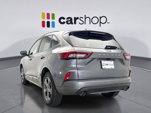 Used 2023 Ford Escape ST-Line Select w/ Tech Pack #1 AWD/4WD image 3