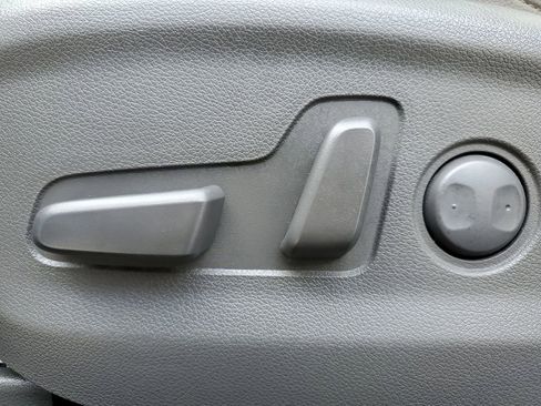 Used 2018 Kia Sportage SX image 19