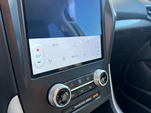 Certified 2024 Ford Edge SEL w/ Convenience Package AWD/4WD image 14