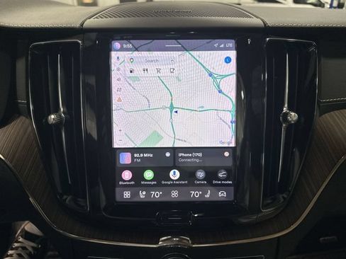 Used 2022 Volvo XC60 B5 Inscription AWD/4WD image 24