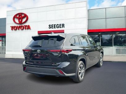 Used 2026 Toyota Highlander XLE