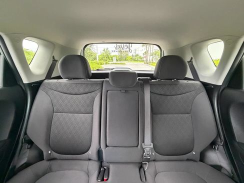 Used 2014 Kia Soul FWD image 15
