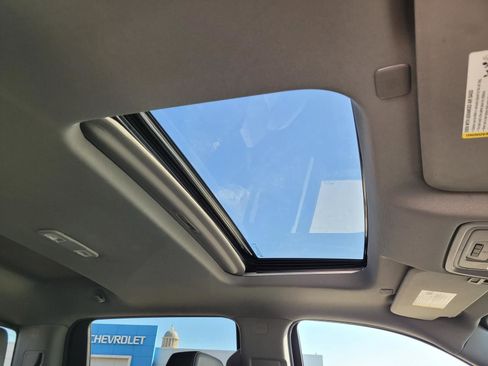 Used 2023 Chevrolet Silverado 1500 LTZ w/ LTZ Premium Package image 12