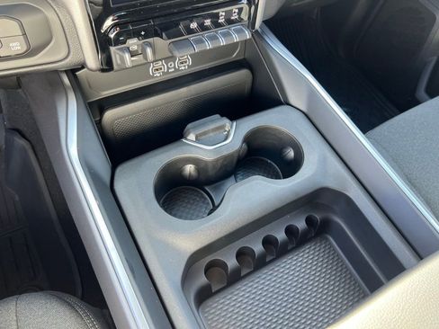 New 2026 RAM 3500 Big Horn AWD/4WD image 23