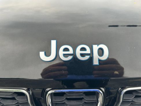 Certified 2024 Jeep Grand Cherokee Limited 4xe AWD/4WD image 31