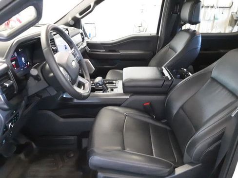 Used 2025 Ford F150 Lariat w/ Equipment Group 502A High AWD/4WD image 10