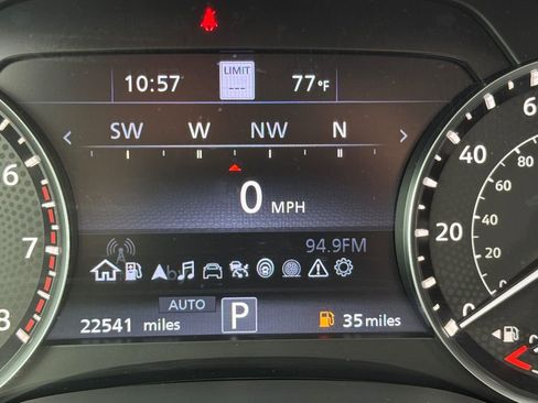 Used 2024 Nissan Armada Platinum w/ Captain's Chairs Package image 22