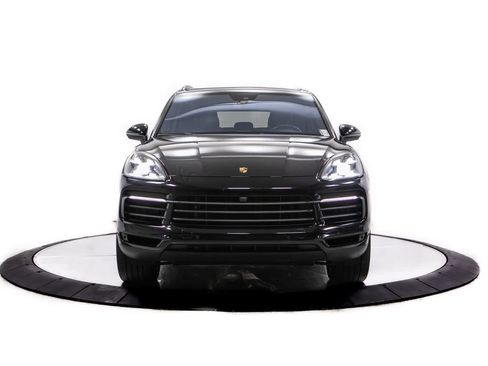 Certified 2023 Porsche Cayenne S Platinum AWD/4WD image 10