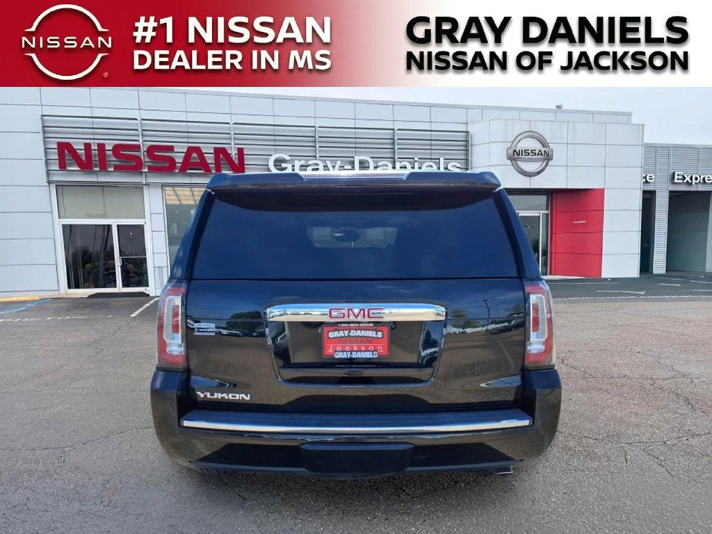 Used 2018 GMC Yukon Denali AWD/4WD image 6