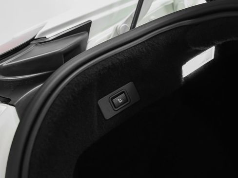 Certified 2023 Ferrari Roma RWD image 58