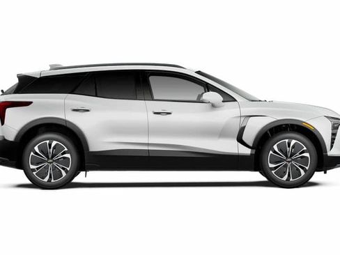 New 2025 Chevrolet Blazer EV LT image 4