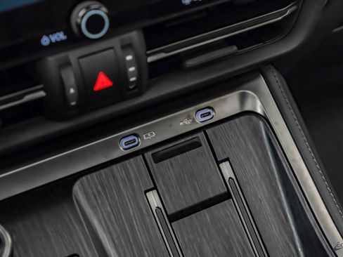 Used 2025 Lexus GX 550 image 62