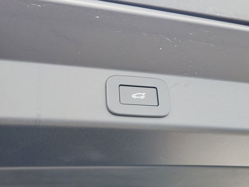 New 2026 Land Rover Range Rover Sport SE image 33