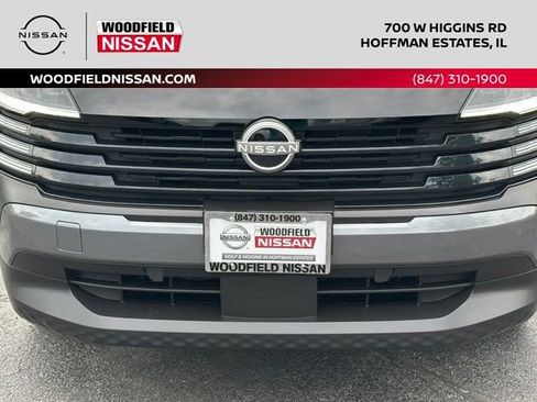 Used 2025 Nissan Kicks S AWD/4WD image 9