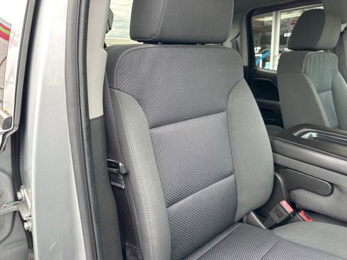 Used 2017 Chevrolet Silverado 1500 LT w/ All Star Edition image 10