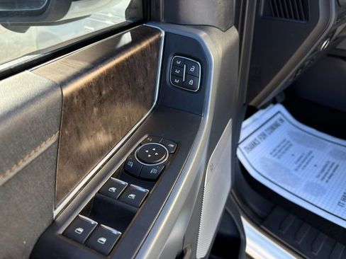 Used 2022 Ford F150 Lightning Lariat w/ Equipment Group 511A High image 26