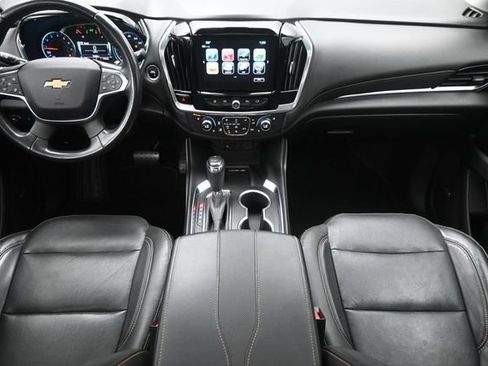 Used 2019 Chevrolet Traverse Premier w/ Redline Edition FWD image 11