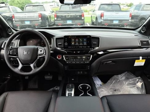New 2026 Honda Ridgeline Black Edition image 8