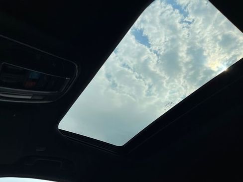 Used 2024 Jeep Grand Cherokee Altitude image 18