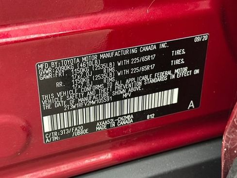Used 2021 Toyota RAV4 XLE w/ Convenience Package FWD image 35