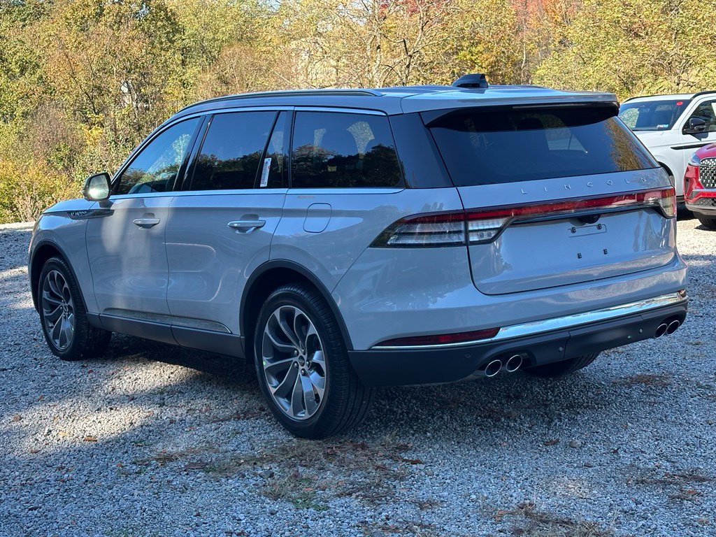 New 2027 Lincoln Aviator Reserve w/ Illumination Package AWD/4WD image 32