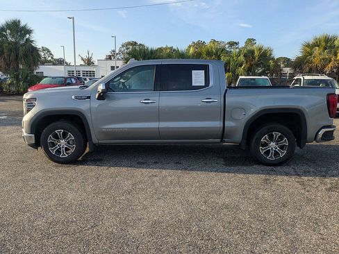 Used 2025 GMC Sierra 1500 SLT RWD image 7