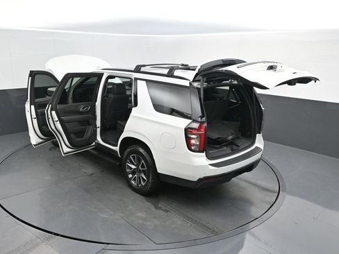 Used 2023 Chevrolet Tahoe Z71 w/ Luxury Package image 48