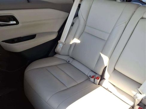 Used 2021 Nissan Rogue SL image 16