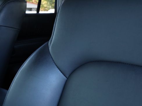 Used 2024 Nissan Armada SV image 27