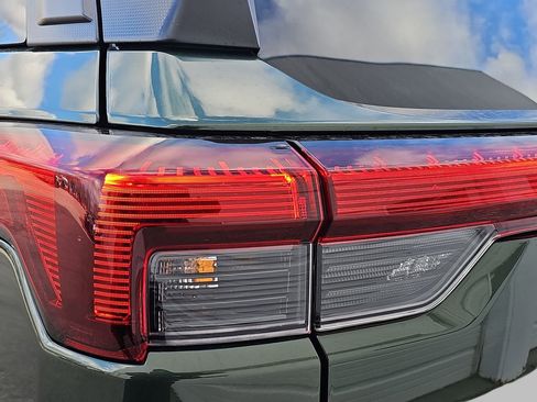 New 2026 Subaru Outback Limited image 37