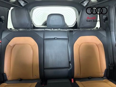 Used 2023 Land Rover Defender 110 X-Dynamic SE AWD/4WD image 17