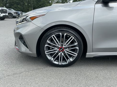 Used 2022 Kia Forte GT w/ GT Technology Package FWD image 9