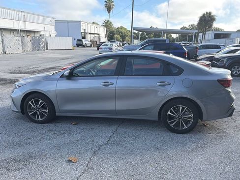 Certified 2024 Kia Forte LXS w/ LXS Technology Package FWD image 6