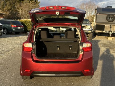 Used 2016 Subaru Impreza 2.0i Premium image 13