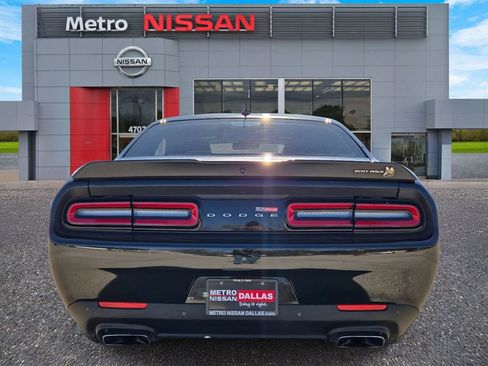 Used 2022 Dodge Challenger R/T Scat Pack image 5
