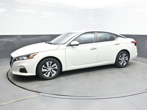 Used 2021 Nissan Altima 2.5 S FWD image 3