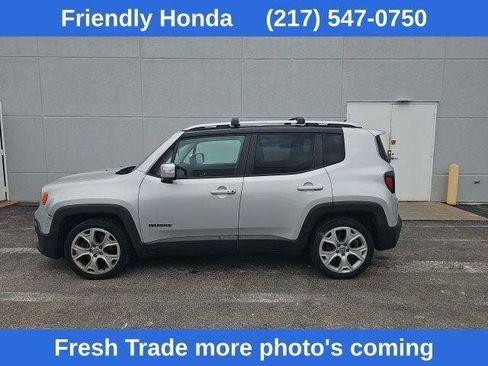 Used 2016 Jeep Renegade Limited FWD image 4