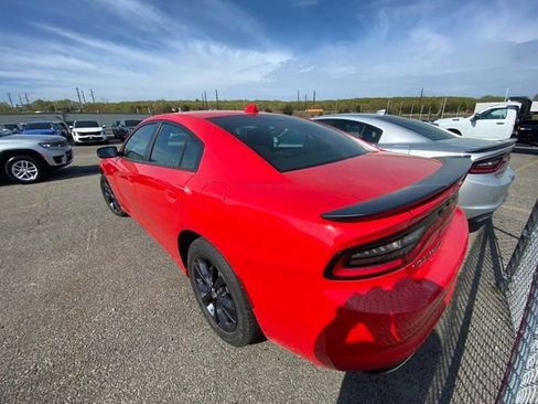 Used 2023 Dodge Charger SXT w/ Blacktop Package AWD/4WD image 4