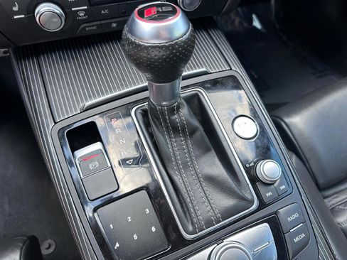 Used 2014 Audi RS 7 Prestige image 31