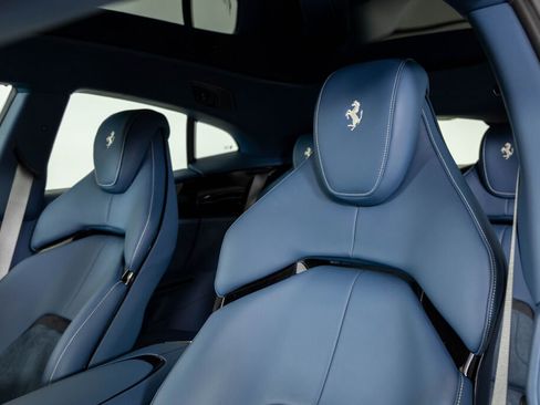 Certified 2025 Ferrari Purosangue AWD/4WD image 42