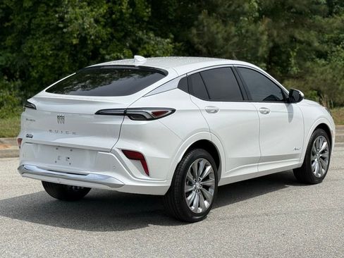 New 2026 Buick Envista Avenir FWD image 12