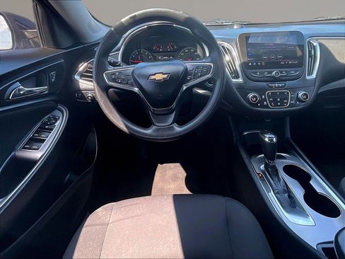Used 2020 Chevrolet Malibu LT FWD image 8