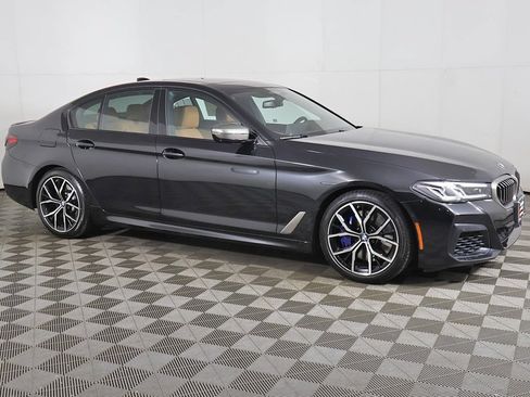 Used 2023 BMW M550i xDrive w/ Executive Package AWD/4WD image 17