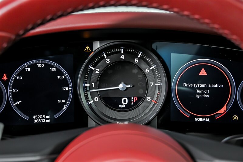 Used 2020 Porsche 911 Carrera S RWD image 25