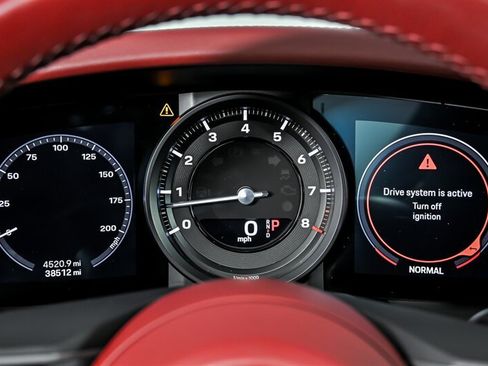 Used 2020 Porsche 911 Carrera S RWD image 25